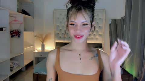 Snapshot of superhotbabe1 chatting on December 3, 2024, 12:06 pm Erica Help me to reach my goal Superhotbabe1 online show from December 3, 2024, 12:06 pm