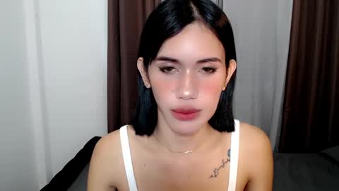 Snapshot of superhotbabe1 chatting on February 11, 2025, 1:51 pm Erica Help me to reach my goal Superhotbabe1 online show from February 11, 2025, 1:51 pm