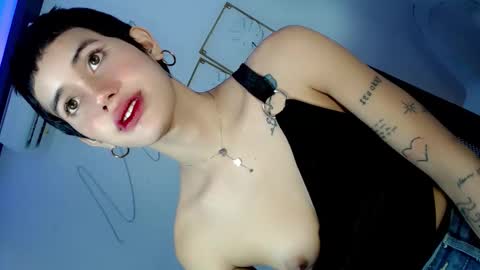 Snapshot of superhotbabe1 chatting on February 20, 2026, 1:00 pm Erica Help me to reach my goal Superhotbabe1 online show from February 20, 2026, 1:00 pm