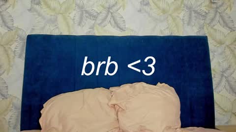 Una online show from February 12, 2025, 7:34 am