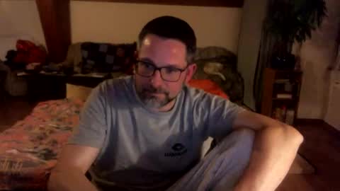 supersquirrel81 online show from February 25, 2026, 6:39 pm