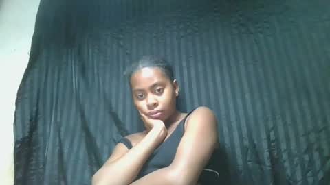 Snapshot of surbelle chatting on January 10, 2026, 4:58 am surbelle online show from January 10, 2026, 4:58 am