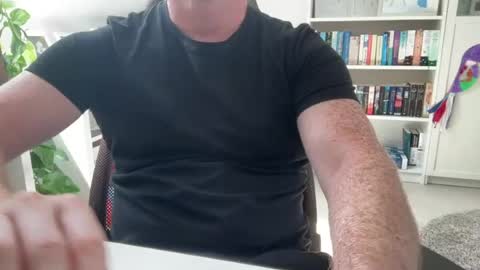Snapshot of surfstar81 chatting on July 21, 2026, 11:23 am surfstar81 online show from July 21, 2026, 11:23 am