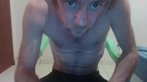 Snapshot of surfsup34 chatting on December 16, 2024, 1:53 am surfsup34 online show from December 16, 2024, 1:53 am