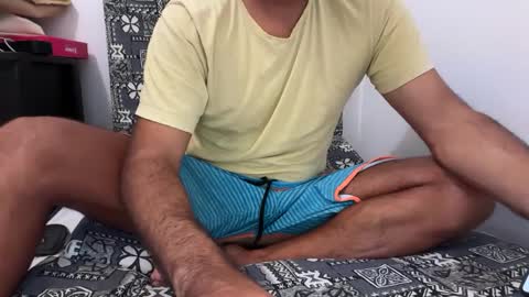 surftravel online show from October 3, 2025, 10:34 am