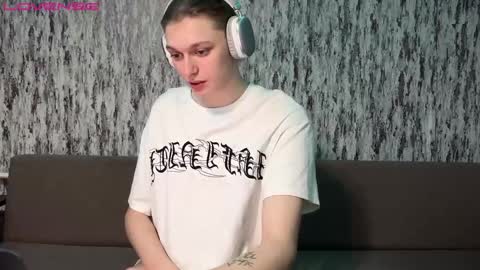 Snapshot of susan228 chatting on January 6, 2025, 10:37 pm Vladiva online show from January 6, 2025, 10:37 pm