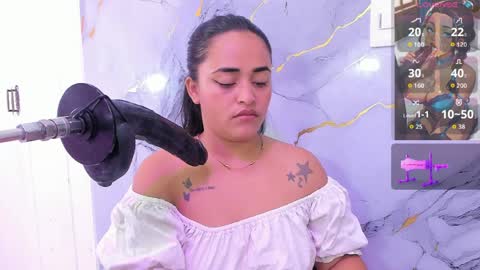 Snapshot of susan_bigass chatting on April 7, 2026, 12:05 pm Susan online show from April 7, 2026, 12:05 pm