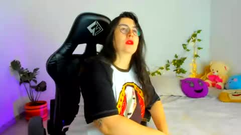 Snapshot of susan_fox1 chatting on June 13, 2026, 7:34 pm Dani online show from June 13, 2026, 7:34 pm
