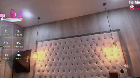 Snapshot of susan_voltaire chatting on May 19, 2026, 11:16 am susan_voltaire online show from May 19, 2026, 11:16 am