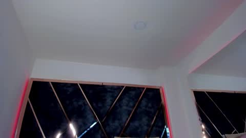 susanahenao online show from September 11, 2025, 4:51 pm