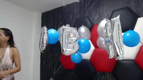 Snapshot of susanleroy chatting on December 19, 2024, 7:40 pm susanleroy online show from December 19, 2024, 7:40 pm