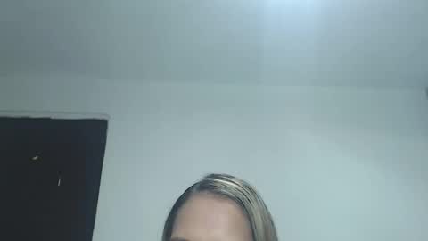 Snapshot of susanleroy chatting on February 14, 2025, 8:52 am susanleroy online show from February 14, 2025, 8:52 am