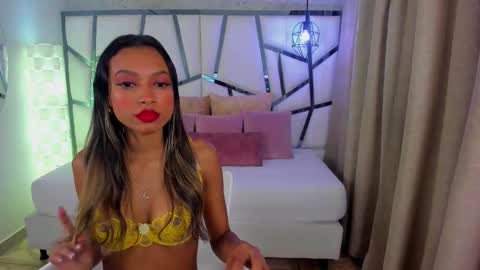 susanna_cute online show from December 22, 2025, 12:35 pm