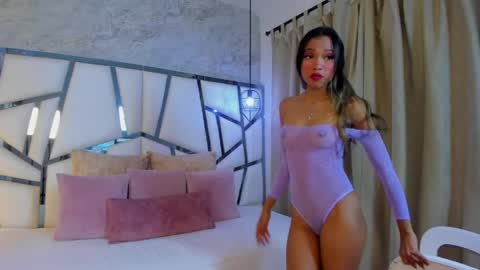 Snapshot of susanna_cute chatting on April 8, 2026, 12:27 pm susanna_cute online show from April 8, 2026, 12:27 pm