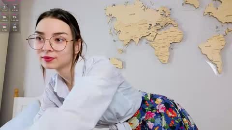 Snapshot of susannahtrojahn chatting on February 27, 2026, 3:12 pm susannahtrojahn online show from February 27, 2026, 3:12 pm