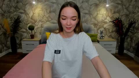 susannjohnson online show from February 19, 2025, 2:12 pm