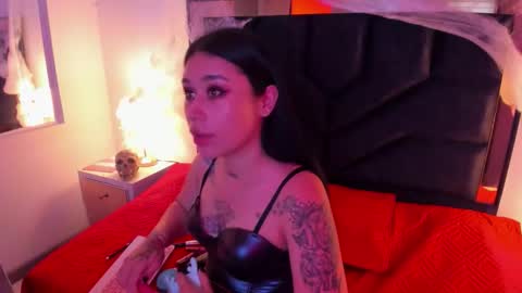 susanvilla online show from October 27, 2025, 7:51 pm