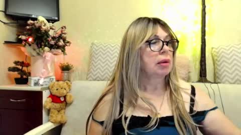 Snapshot of susiexnoreen chatting on June 30, 2026, 1:50 am SusiexNoreen online show from June 30, 2026, 1:50 am