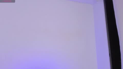 susisuarez online show from March 25, 2026, 3:34 am