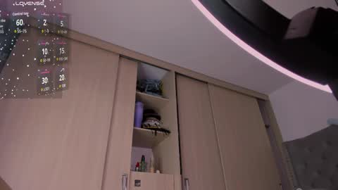 Juliana garcia online show from April 7, 2026, 10:09 pm