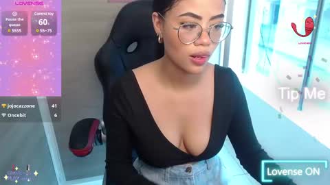 Susan online show from March 7, 2025, 4:44 pm