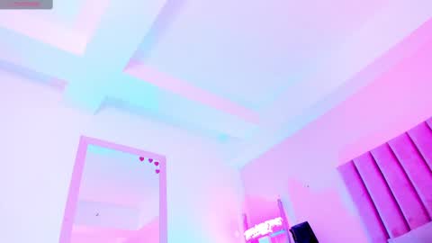 Sussan Nicole  online show from February 11, 2025, 3:40 pm