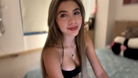  Susy  online show from December 17, 2024, 10:43 pm