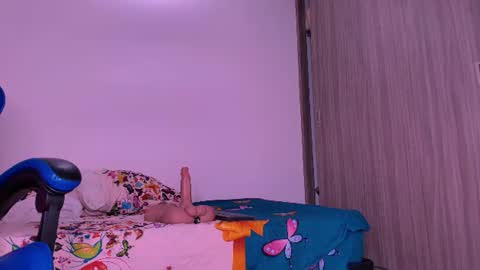 Snapshot of sussidream chatting on July 17, 2026, 1:34 am Andrea online show from July 17, 2026, 1:34 am