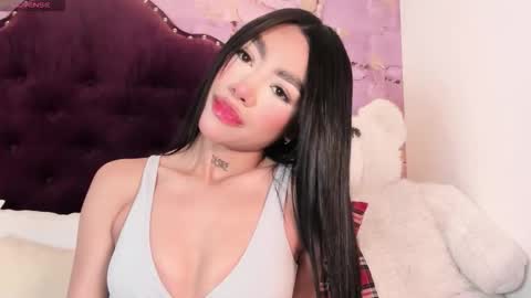 Sussie Tompsom online show from February 21, 2026, 3:02 pm