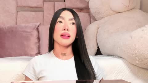 Sussie Tompsom online show from March 27, 2026, 5:12 pm