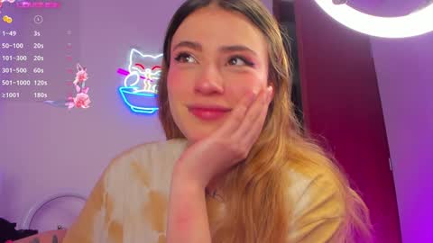 Snapshot of susssan_ferry chatting on January 13, 2025, 2:18 am Susy online show from January 13, 2025, 2:18 am