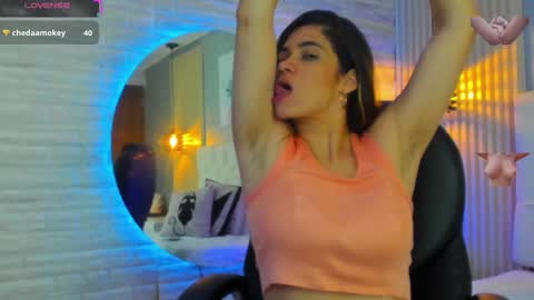 Snapshot of sussy__stone chatting on January 5, 2025, 1:04 pm online show from January 5, 2025, 1:04 pm