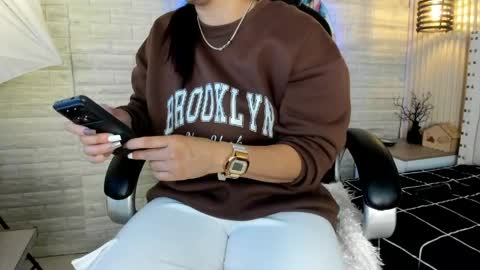 Snapshot of sussy__stone chatting on March 28, 2026, 12:05 pm online show from March 28, 2026, 12:05 pm