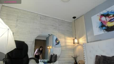 Snapshot of sussy__stone chatting on April 14, 2026, 12:00 pm online show from April 14, 2026, 12:00 pm