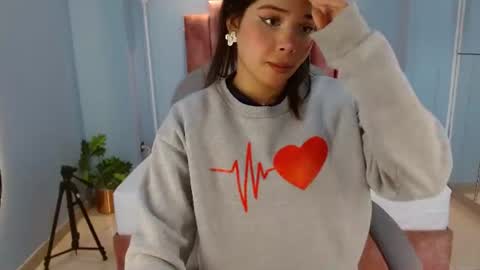 Snapshot of sussy_leon chatting on July 7, 2026, 12:09 pm sussy leon online show from July 7, 2026, 12:09 pm