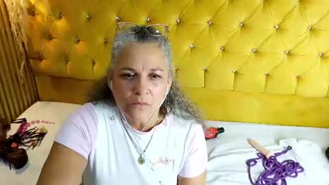Snapshot of sussy_perez_ chatting on July 1, 2026, 9:33 am Sussy online show from July 1, 2026, 9:33 am