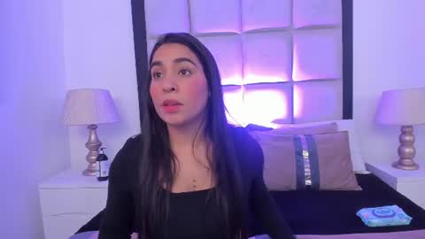 Snapshot of sussyfoxx_ chatting on June 8, 2026, 7:03 pm sussyfoxx_ online show from June 8, 2026, 7:03 pm