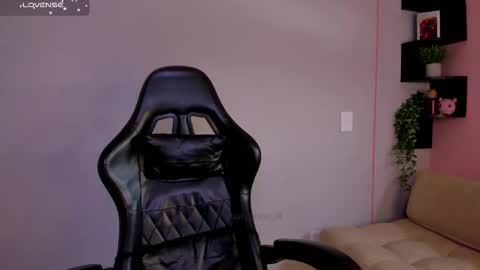 Sussy online show from March 28, 2026, 3:55 pm