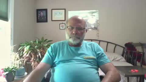 Snapshot of suthernguy54 chatting on July 23, 2026, 5:00 pm suthernguy54 online show from July 23, 2026, 5:00 pm