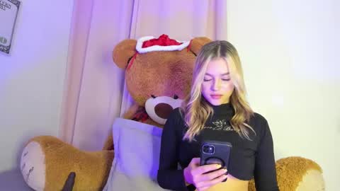 suzan__cooper2 online show from December 22, 2024, 12:39 am