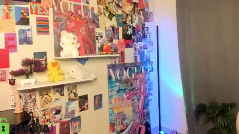 Hey Im Suzane online show from April 20, 2026, 6:16 am