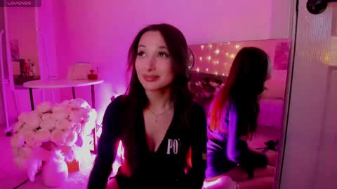 Hey Im Suzane online show from April 22, 2026, 11:34 am