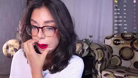 Suzie online show from October 30, 2025, 9:04 pm