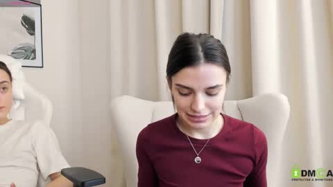 Snapshot of suzyjames chatting on December 27, 2024, 8:24 am Suzy next stream Thursday Friday Saturday online show from December 27, 2024, 8:24 am