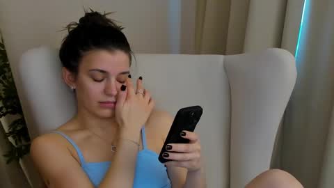 Snapshot of suzyjames chatting on February 22, 2025, 5:23 am Suzy next stream Thursday Friday Saturday online show from February 22, 2025, 5:23 am