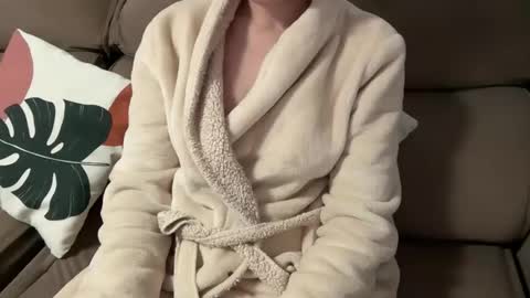 The real sugar baby   Suzy Summer   online show from October 12, 2025, 8:46 am