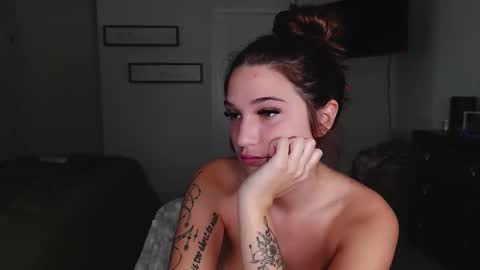 Snapshot of svtf2323 chatting on October 9, 2025, 7:56 pm SV online show from October 9, 2025, 7:56 pm