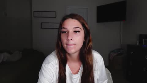 Snapshot of svtf2323 chatting on October 11, 2025, 10:08 pm SV online show from October 11, 2025, 10:08 pm