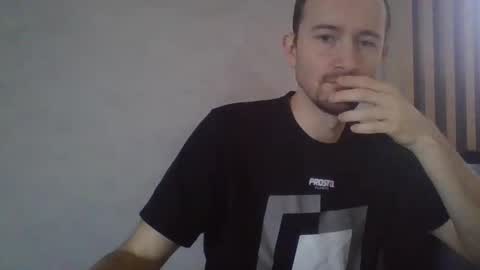 Snapshot of swarogpl chatting on January 13, 2025, 9:08 am swarogpl online show from January 13, 2025, 9:08 am