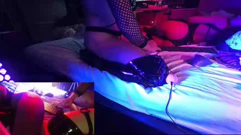 Johnny Cum Lover online show from November 2, 2025, 1:52 am